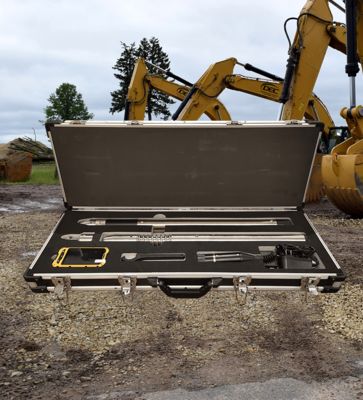 Digital Borehole Inclinometer with 0.01° Resolution and 8GB Storage for Downhole Survey